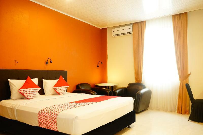 Grand Vella Hotel Pangkal Pinang Exterior foto